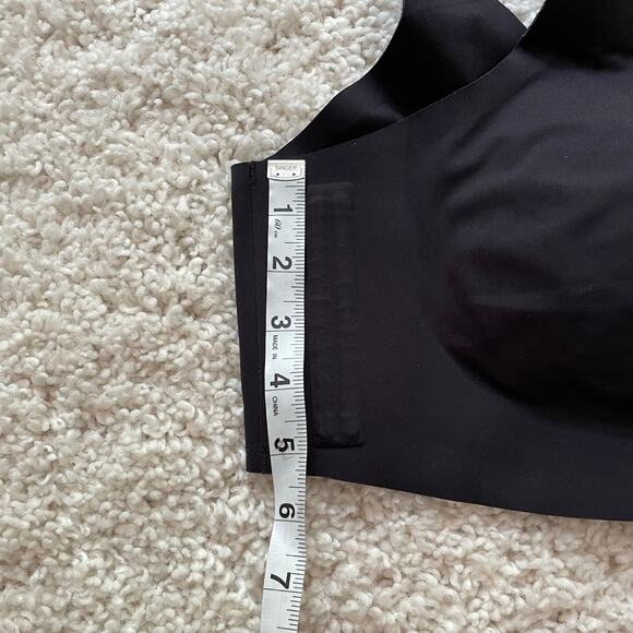 Honey Love Pullover V-Neck Bra, 1X Wireless Black Soft Form Comfy - Picture 9 of 9